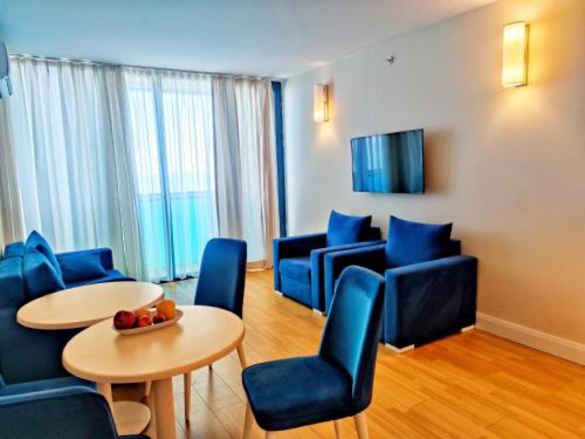 Aparthotel Orbi City Sea View Batumi Zewnętrze zdjęcie
