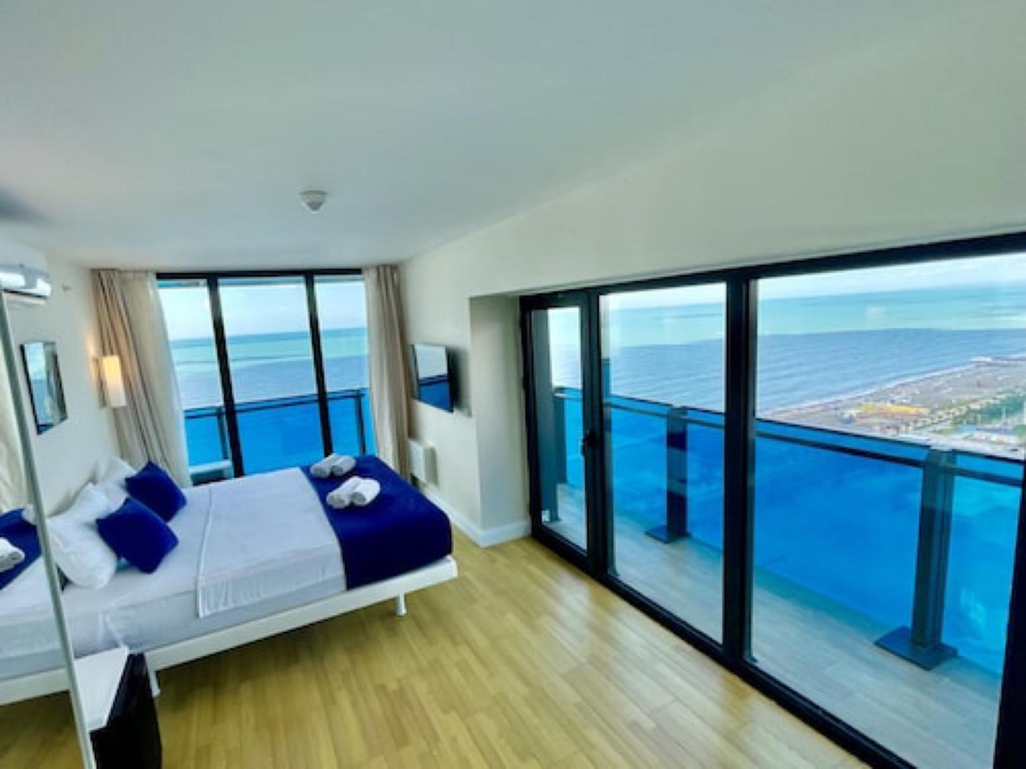 Aparthotel Orbi City Sea View Batumi Zewnętrze zdjęcie