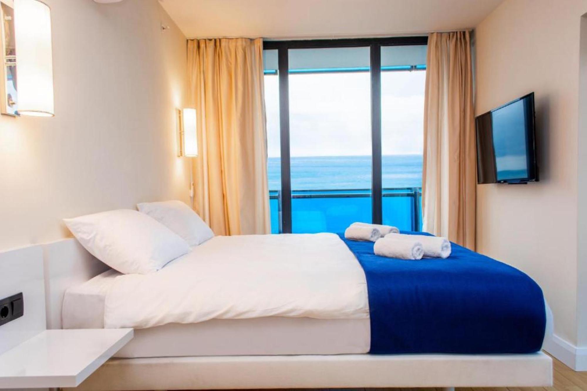 Aparthotel Orbi City Sea View Batumi Zewnętrze zdjęcie
